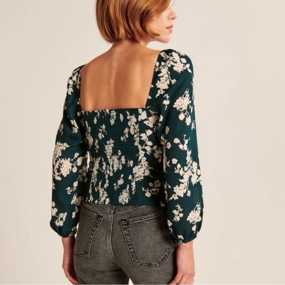 Abercrombie Green Floral Top - Picture 2 of 5